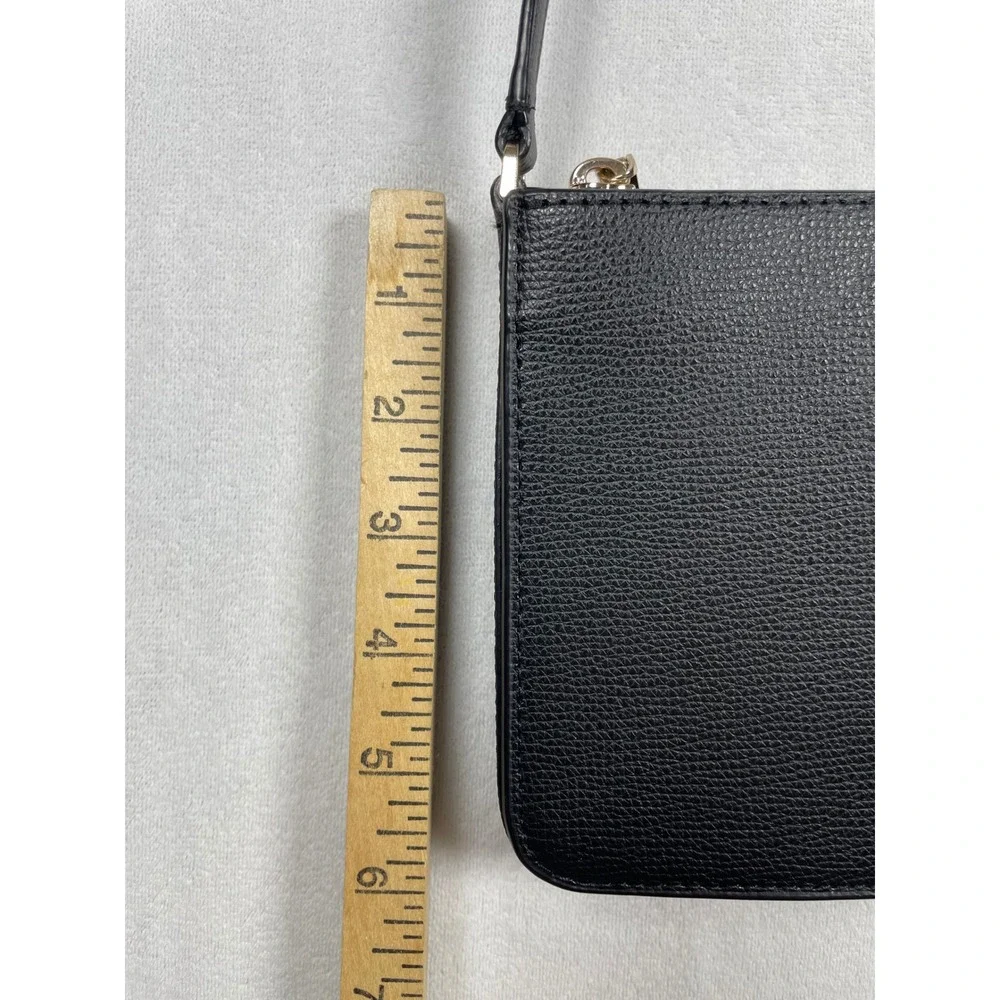 kate spade darcy small slim crossbody bag wallet quiet luxury old money preppy
